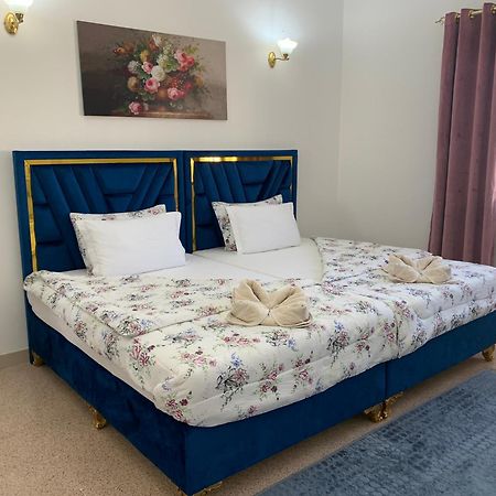 Arabian Nights Nook Hotel Маскат Екстериор снимка
