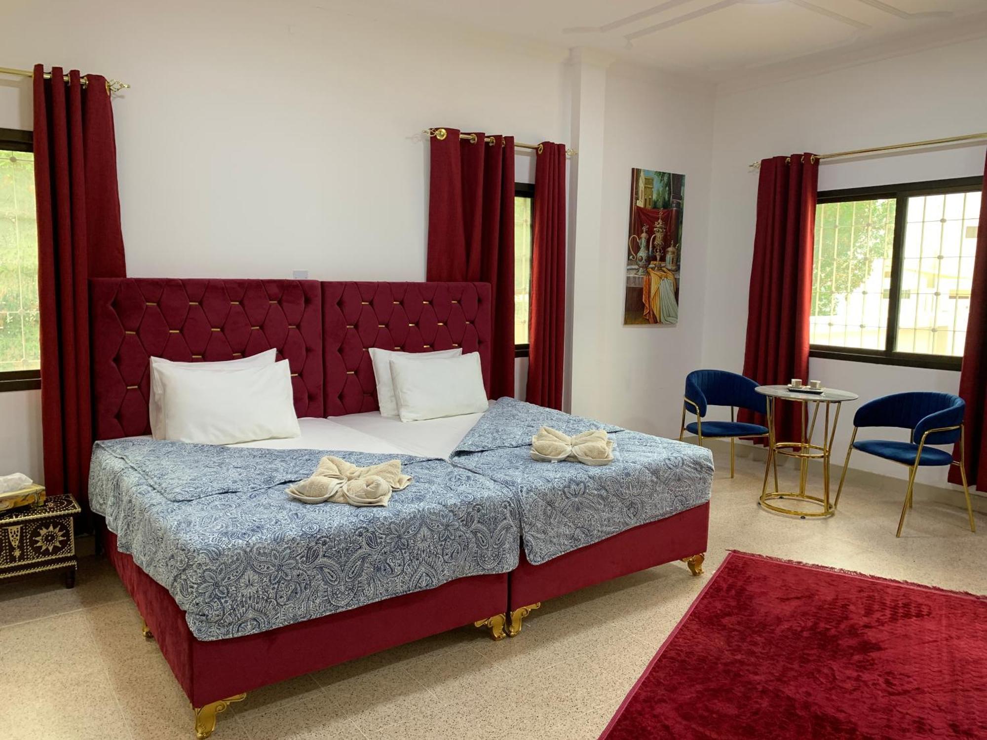 Arabian Nights Nook Hotel Маскат Екстериор снимка