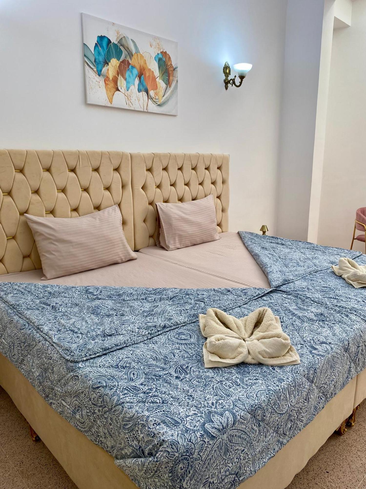 Arabian Nights Nook Hotel Маскат Екстериор снимка